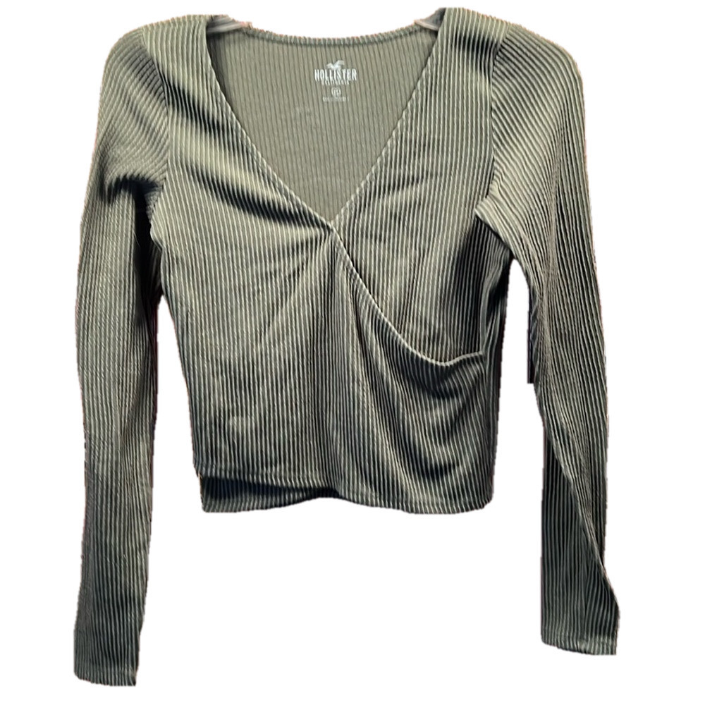 Hollister California Top, Sz M, L18”,  PTP 15”, olive green, faux wrap